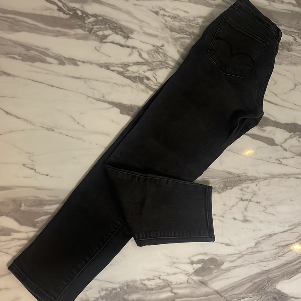 Levi’s skinny ankle cut jeans